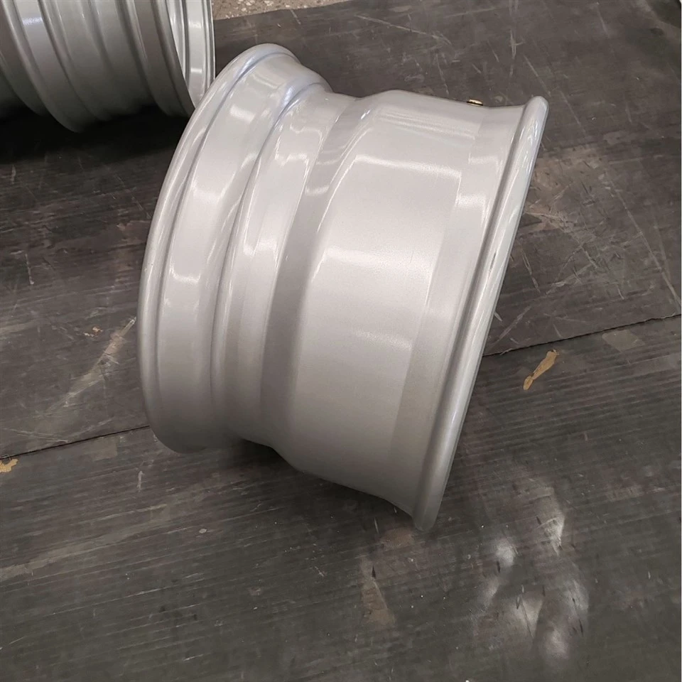 Customized 13.00-22.5 Truck Wheel Rim high quality