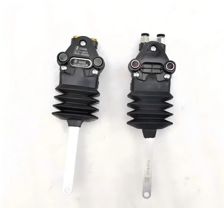 Customized Height Control Valve For Howo Shacman Heavy Duty Truck price