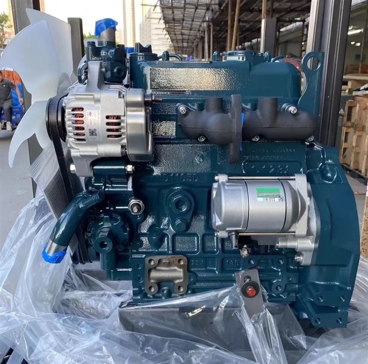Kubota D1105 3-Cylinder Water Cooled Diesel Engine factory