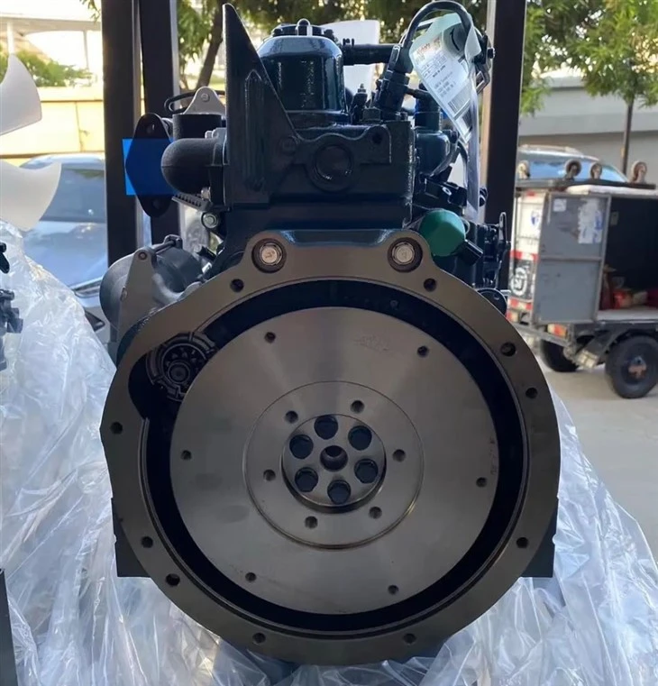 Kubota D1105 3-Cylinder Water Cooled Diesel Engine factory