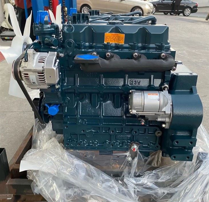Kubota V2203 4-Cylinder Water Cooled Diesel Complete Engine high quality