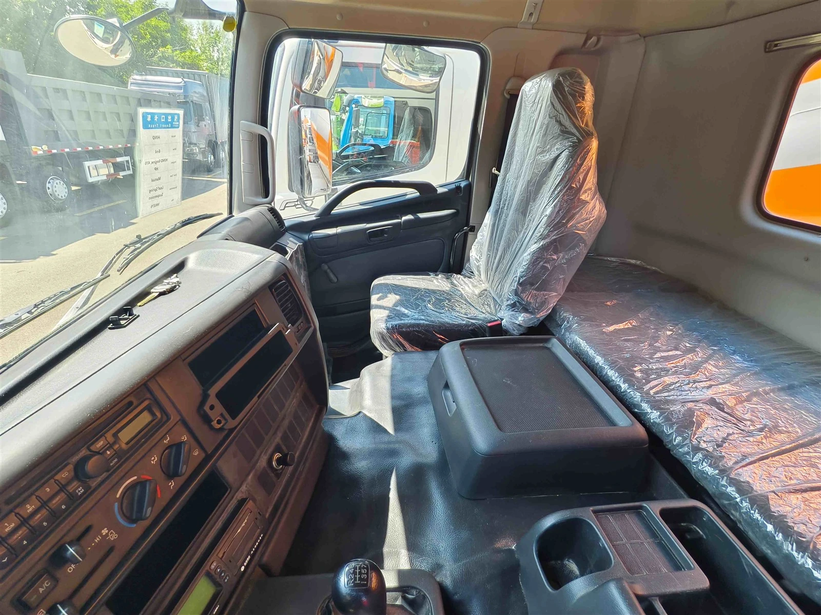 White-HINO-700-6X4-Concrete-Truck-Mixer-Cabin-Passenger-Seat-View White-HINO-700-6X4-Concrete-Truck-Mixer-Cabin-Passenger-Seat-View